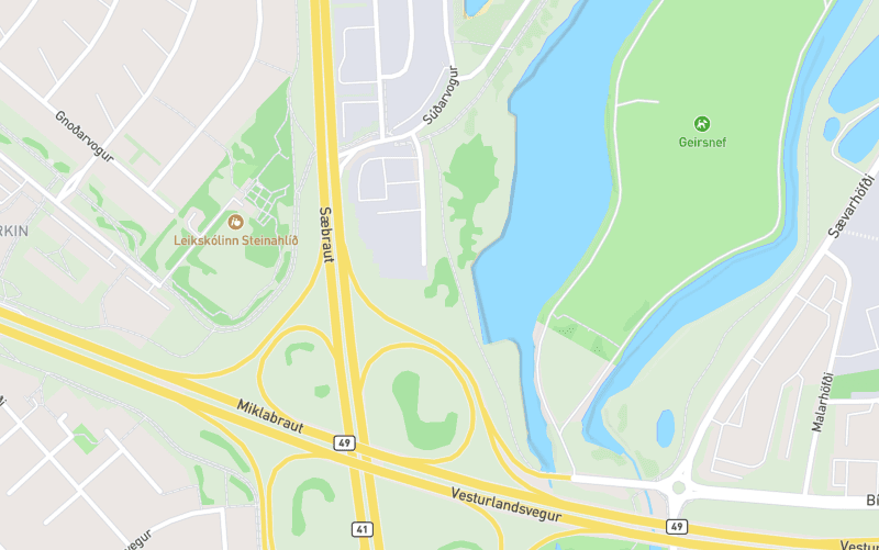 Kort af verkstað með sýndargirðingu (geofence) fyrir sjálfvirka GPS-stimpilklukku